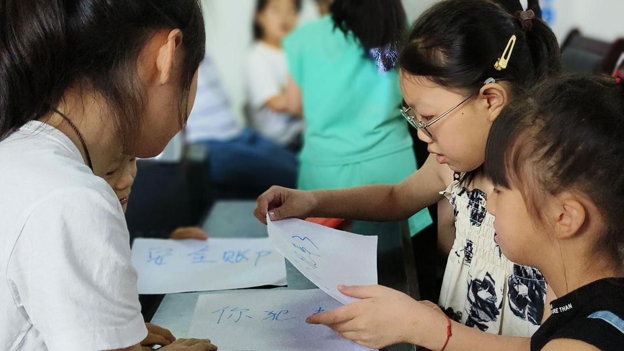 練就慧眼，堅(jiān)決反詐：幼專學(xué)子三下鄉(xiāng) 反詐宣傳進(jìn)心田