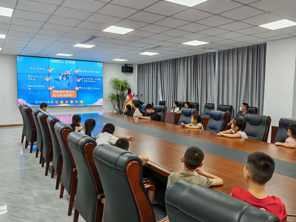 攜手共筑安全網(wǎng)，守護傳承紙塑獅