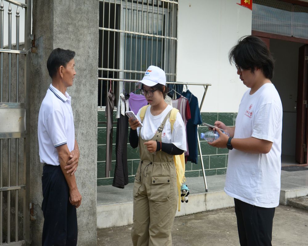 以青年踏實(shí)之我，逐鄉(xiāng)村振興之陽(yáng) —合肥大學(xué)“岳”動(dòng)青春，遇“踐”盛夏實(shí)踐隊(duì) 赴安慶