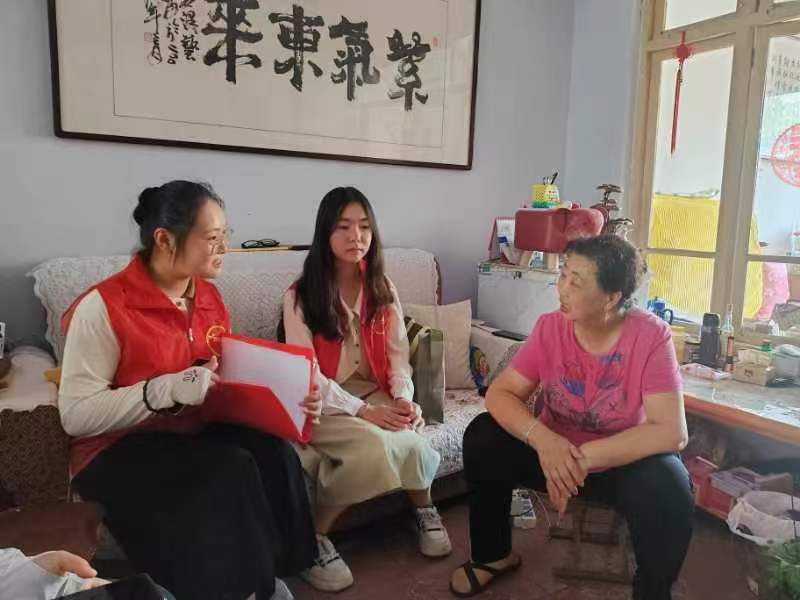 煙臺大學(xué)藥學(xué)院藥你健康實(shí)踐隊暑期實(shí)踐活動
