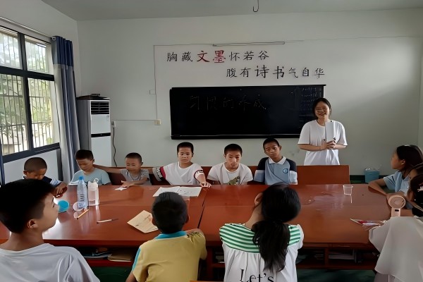 暑期社會實(shí)踐：武昌理工學(xué)院“青春筑夢”通城志愿服務(wù)隊(duì)開展“習(xí)慣的養(yǎng)成”教學(xué)課程