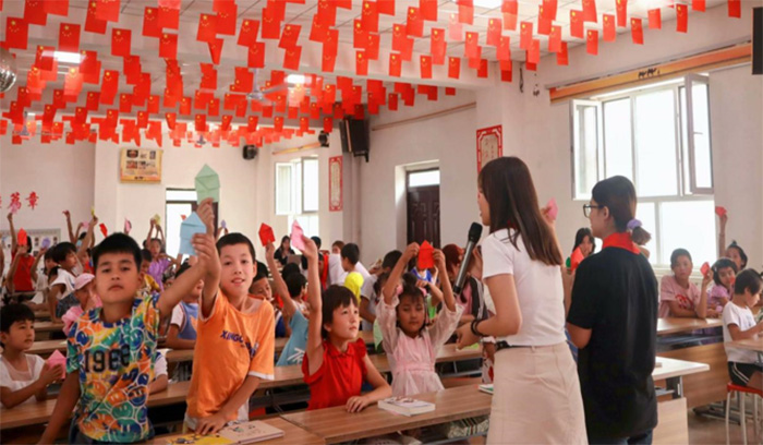 凝聚民族團結大愛，綻放青春奉獻吾疆