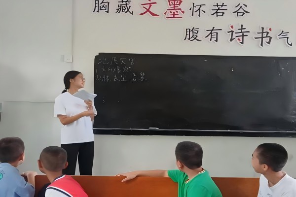 暑期社會實踐：武昌理工學院“青春筑夢”通城志愿服務隊開展地質(zhì)災害科普課程