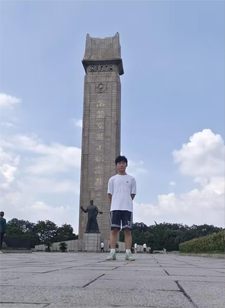 追尋紅色記憶，傳承紅色精神——雨花臺(tái)烈士陵園