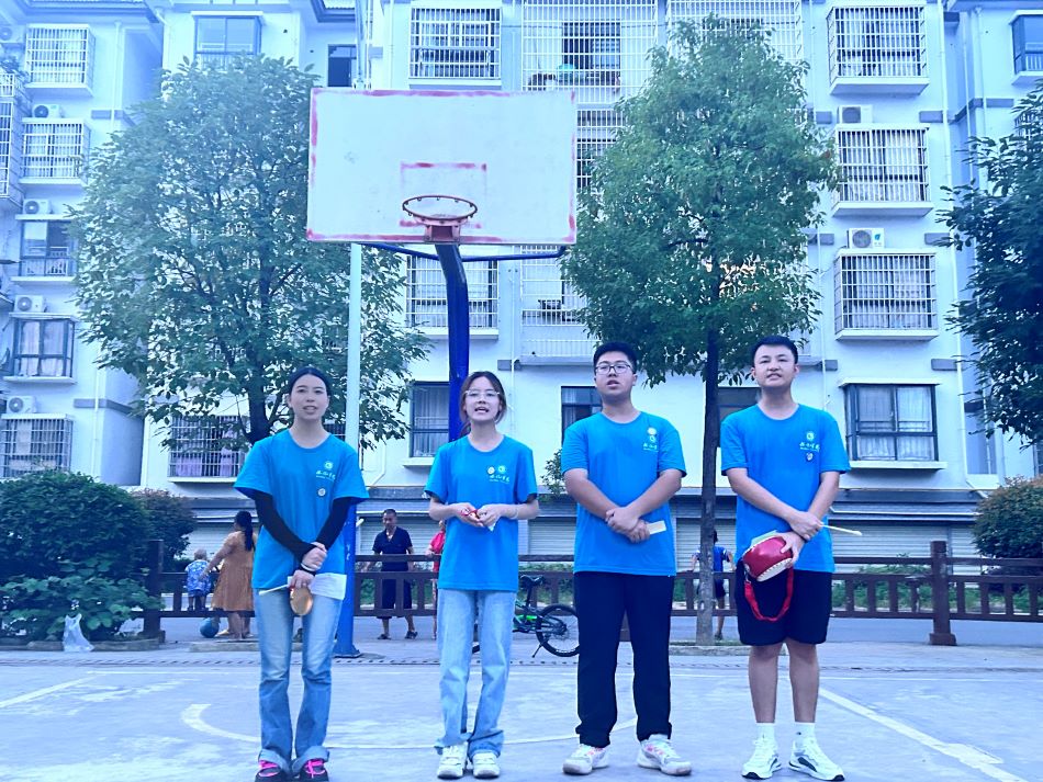 志愿服務社區(qū)，筑牢法律意識