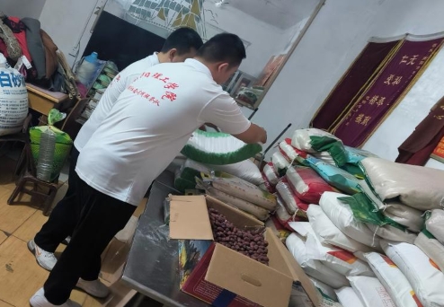 南工學子走進養(yǎng)老院：奉獻愛心，傳遞溫暖
